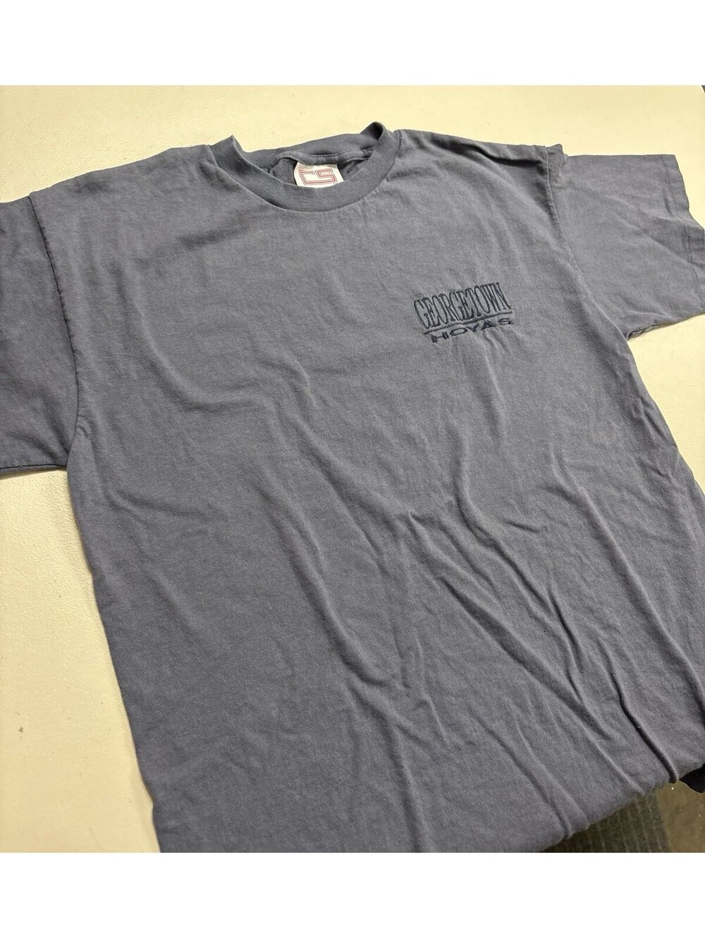 Vintage 90s Georgetown Hoyas T-Shirt Mens Medium Gray Crable Sportswear USA Made